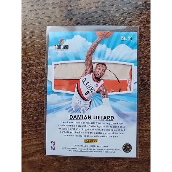 Damian Lillard 2022-2023 Panini Hoops #11 - Skyview - Trail Blazers - NBA - Picture 2 of 2